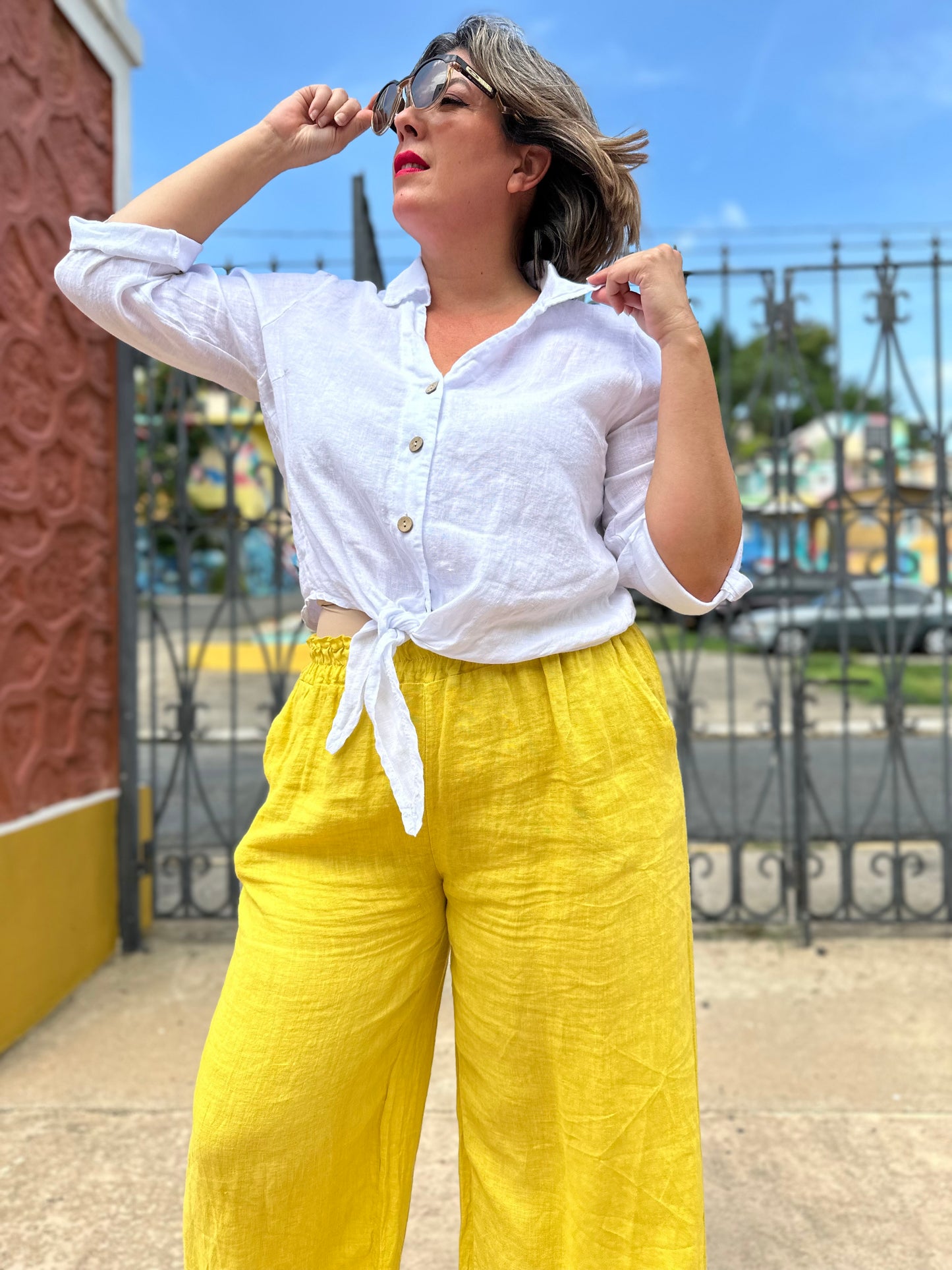 Knot linen top